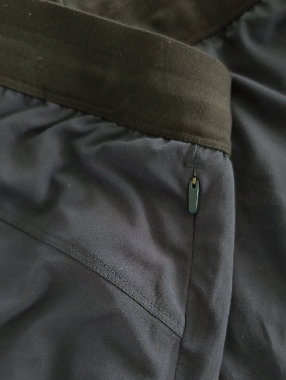 5" Run Shorts All In Motion - Picture 5 of 7